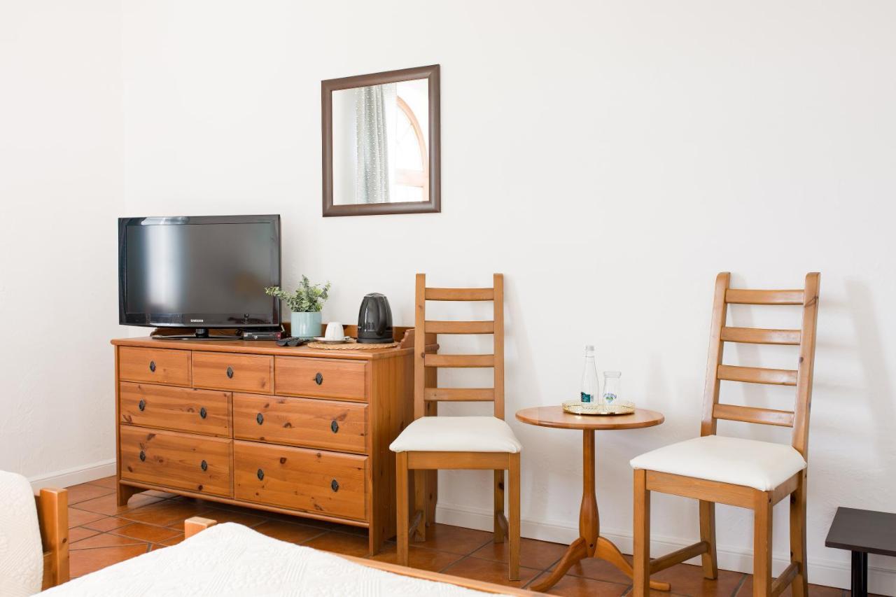 Hotel Lemoniada Lucmierz Ngoại thất bức ảnh