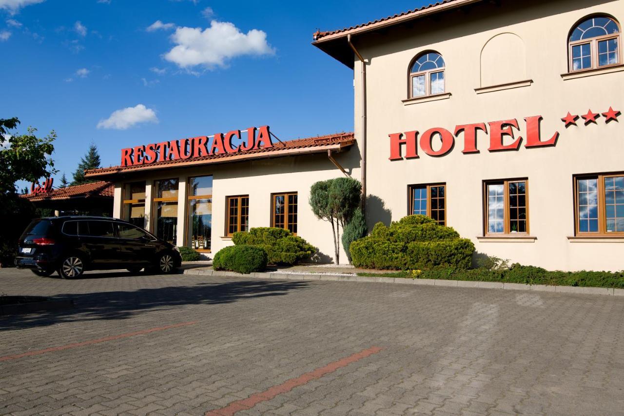 Hotel Lemoniada Lucmierz Ngoại thất bức ảnh